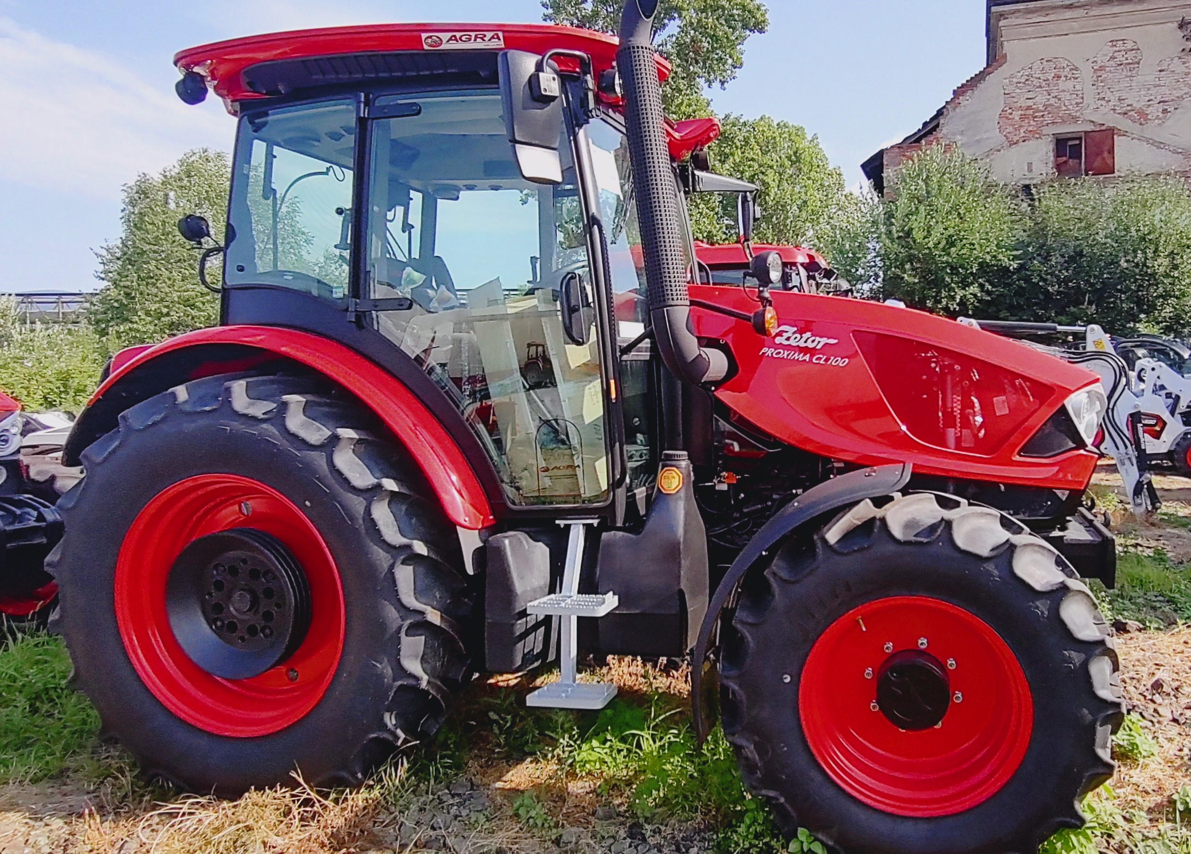 Traktor Zetor Proxima CL 100 AGRA S R O